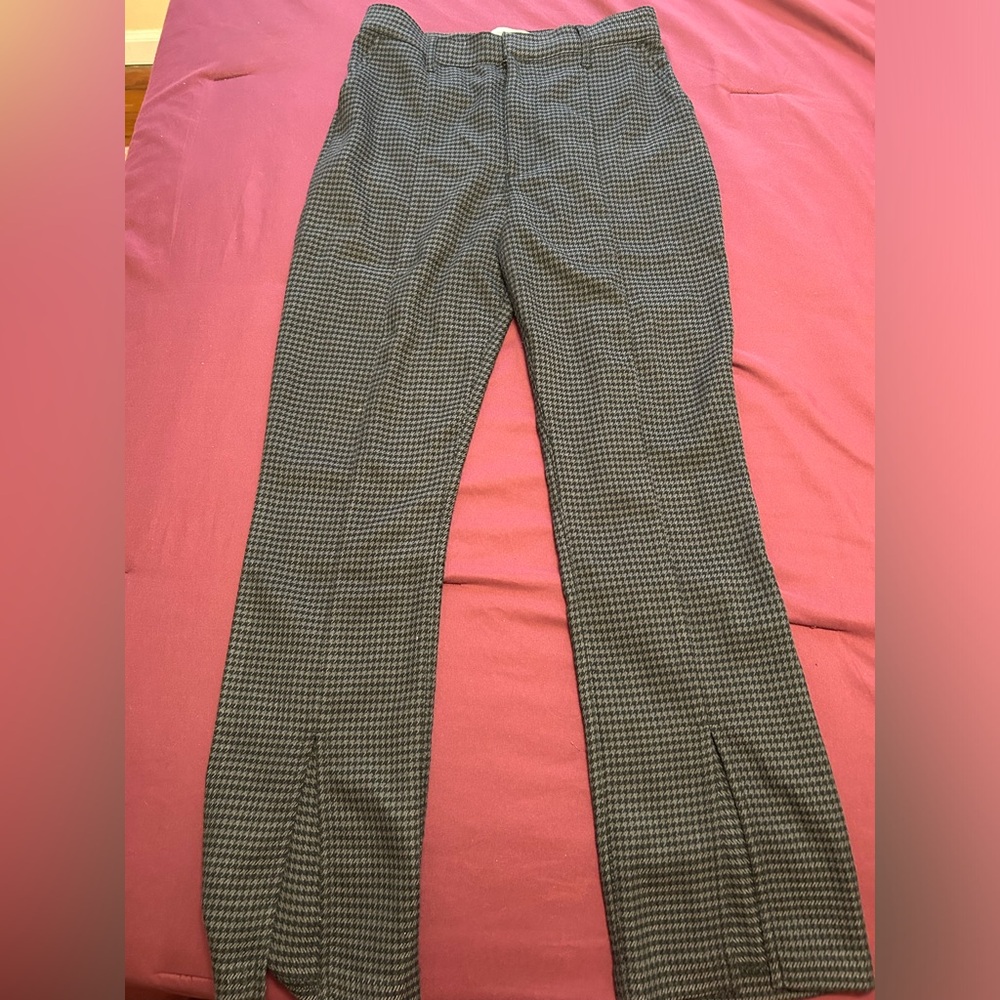 Abercrombie dress pants- size 6-